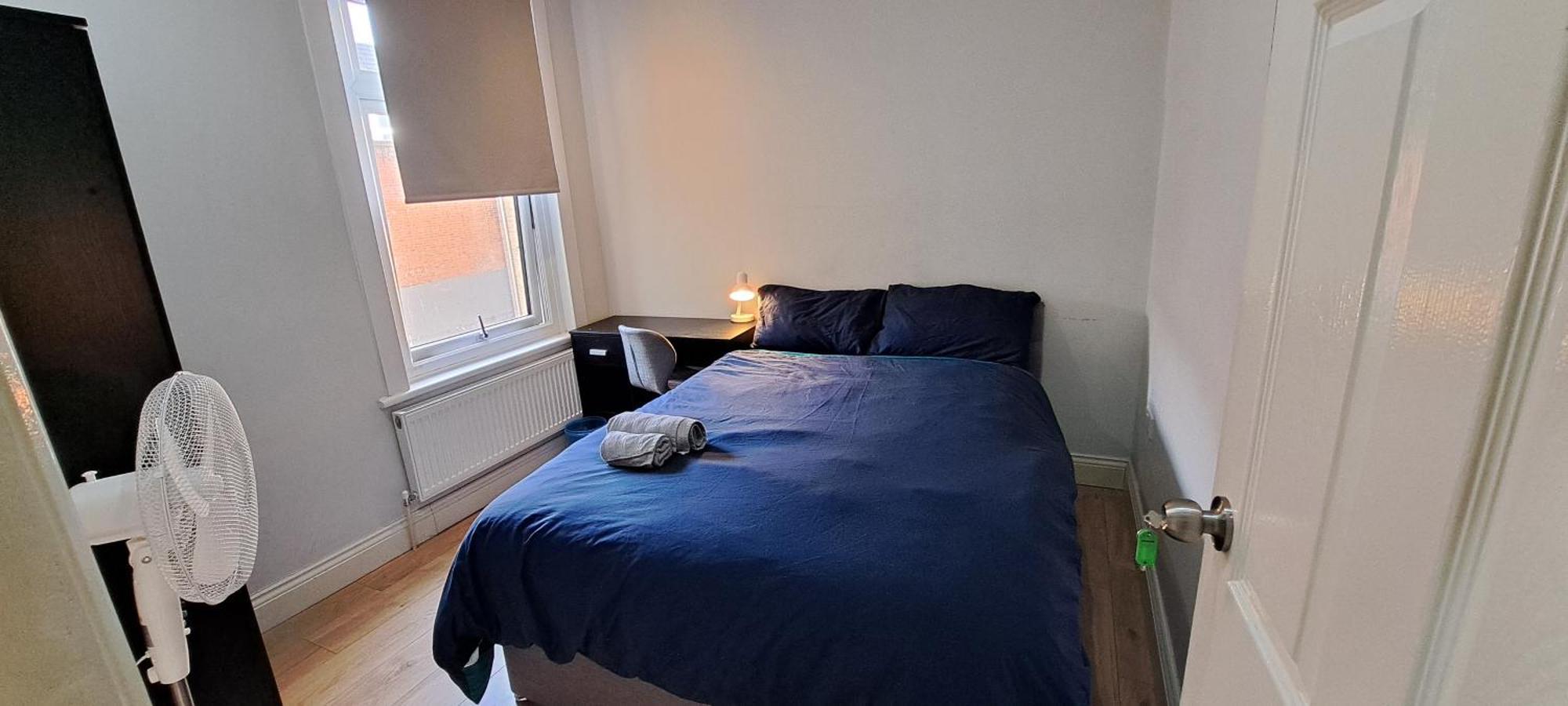 Comfy Fenia Stay London Exterior photo